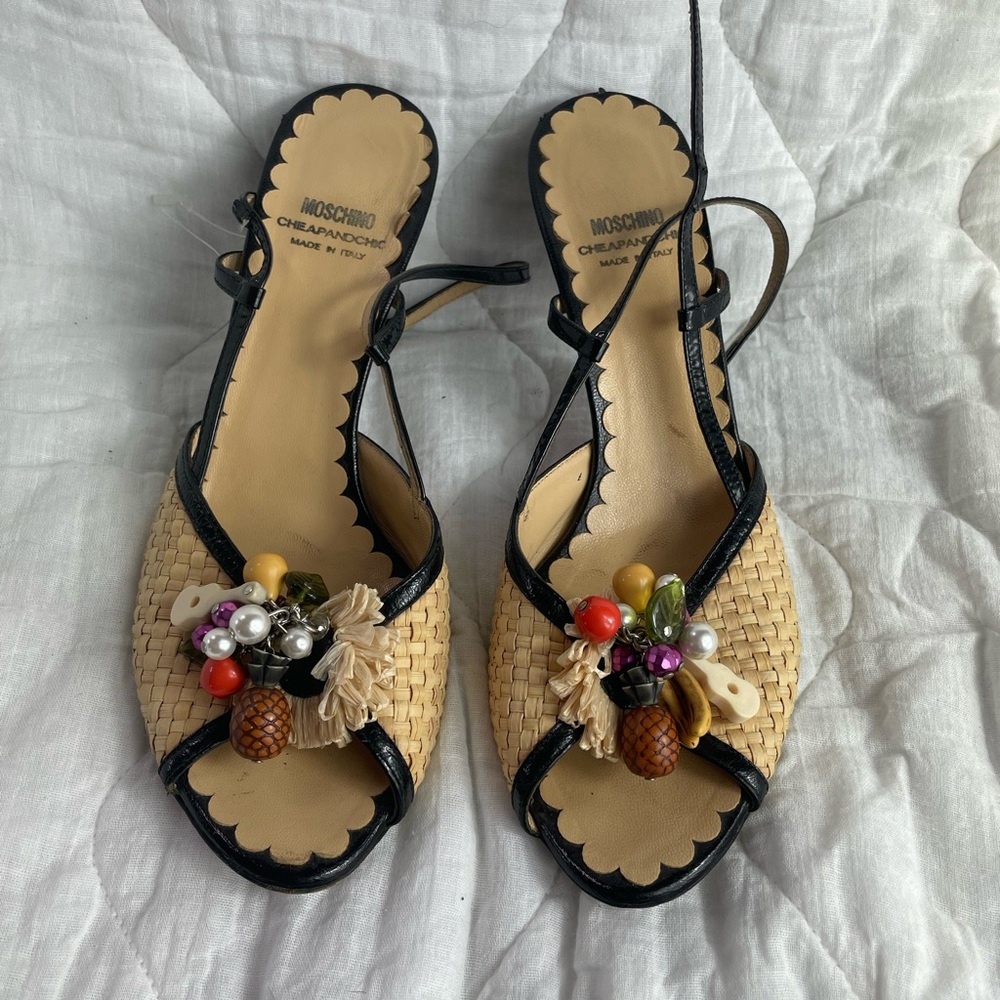 Moschino jungle party heels